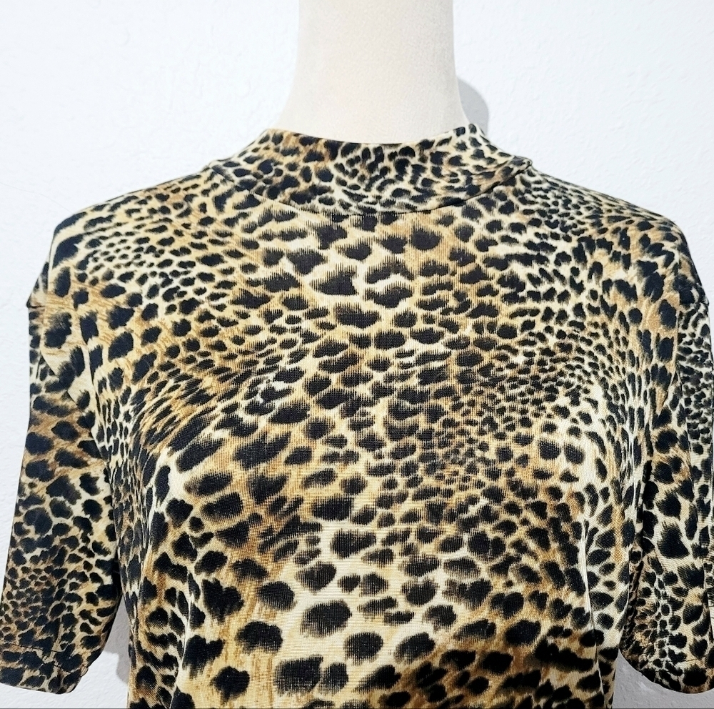 Vintage JAIPUR woman's Leopard Print Short Sleeve Stretchy Top Size Medium - Picture 3 of 10